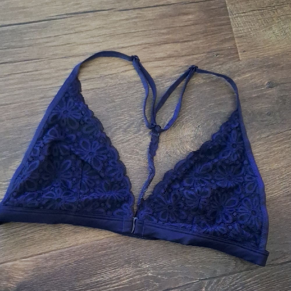 Victoria's Secret Unlined Racerback Lace Bralette in Navy Blue